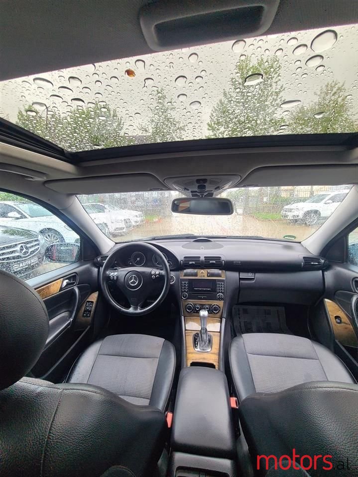 2005' Mercedes-Benz C 180 photo #6