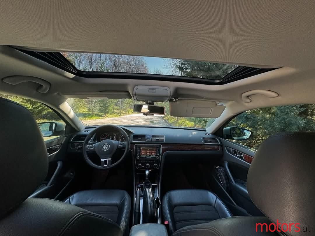 2013' Volkswagen Golf photo #6