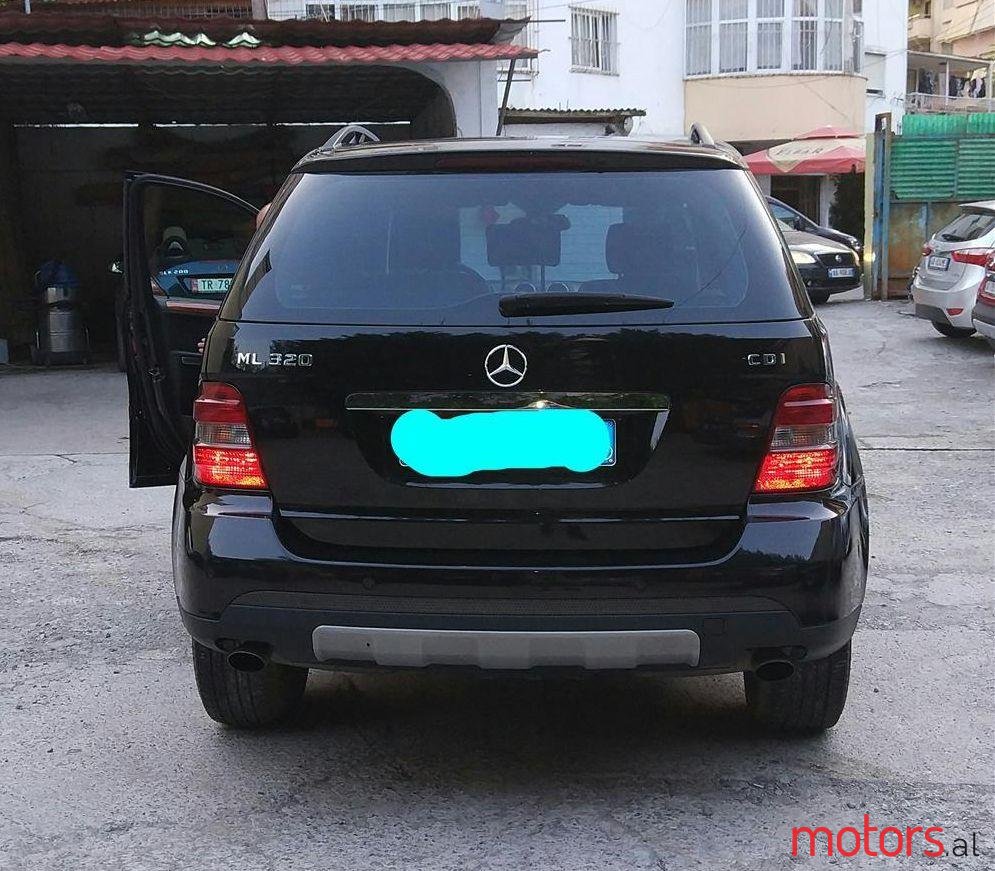 2006' Mercedes-Benz ML 320 photo #1