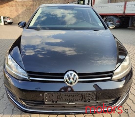 2015' Volkswagen Golf photo #1