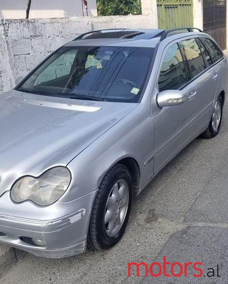 2001' Mercedes-Benz C 200 photo #1