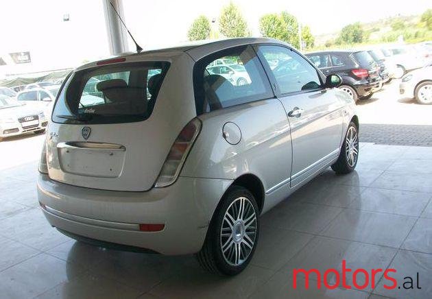 2007' Lancia Ypsilon photo #1