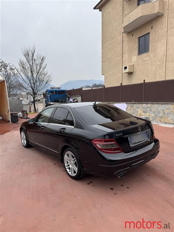 2007' Mercedes-Benz C 220 photo #2