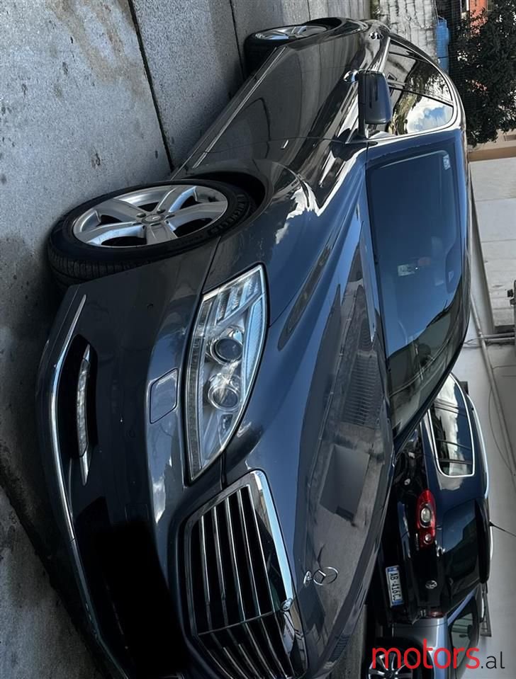 2010' Mercedes-Benz S 350 photo #4