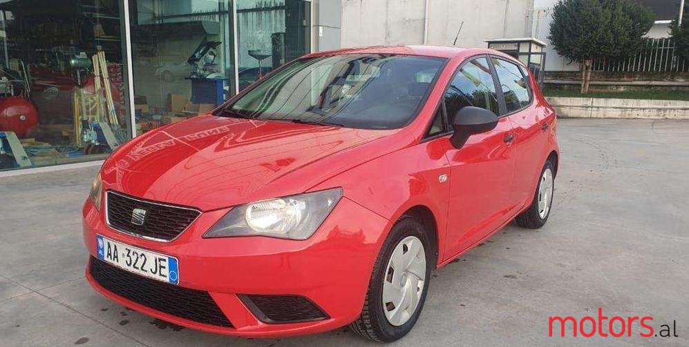 2013' SEAT Ibiza photo #1