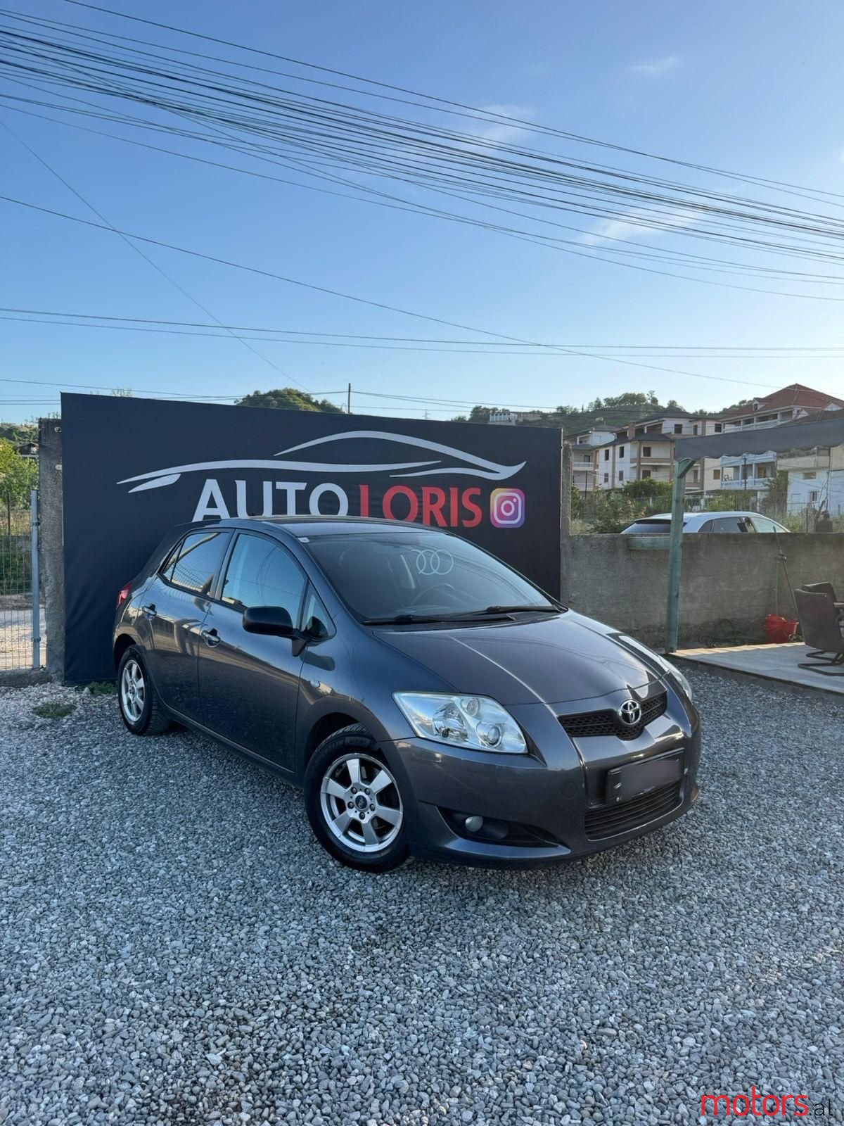 2008' Toyota Auris photo #3