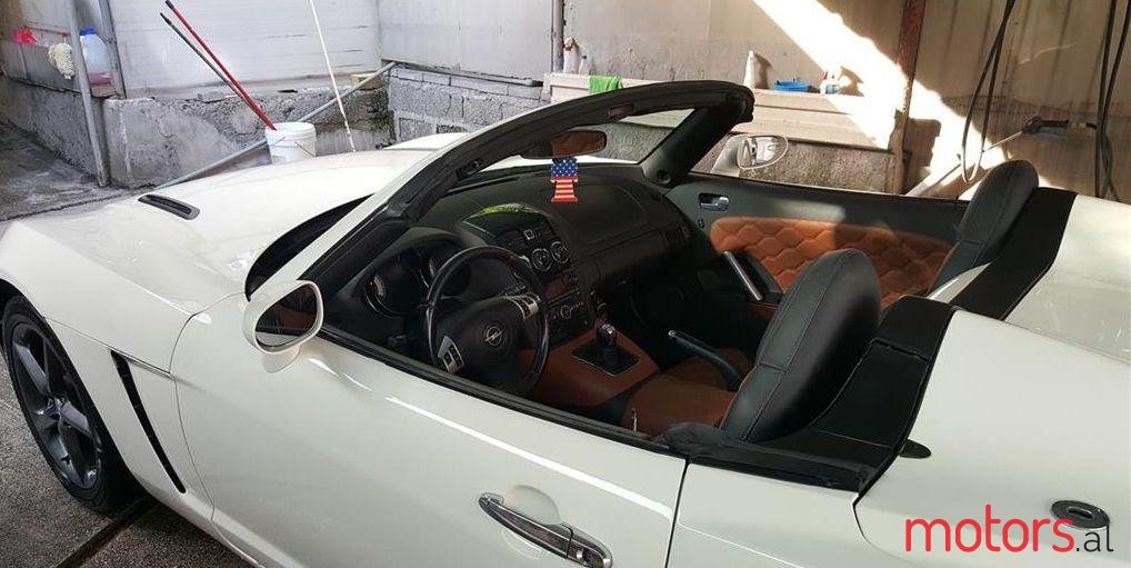 2010' Opel GT photo #6