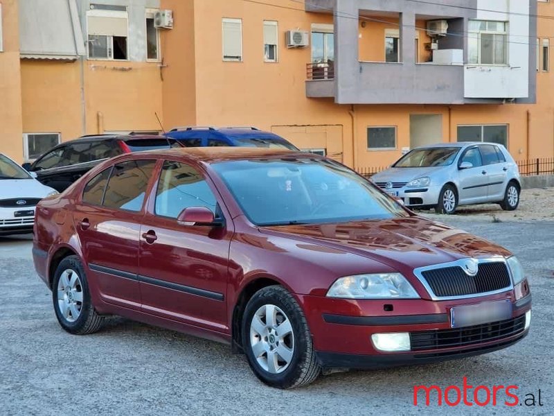 2005' Skoda Octavia photo #6