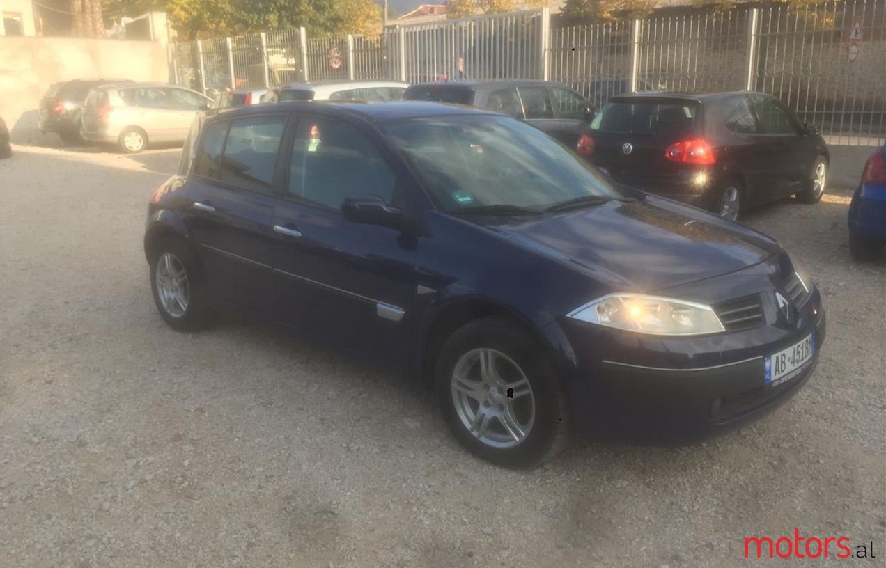 2004' Renault Megane photo #1