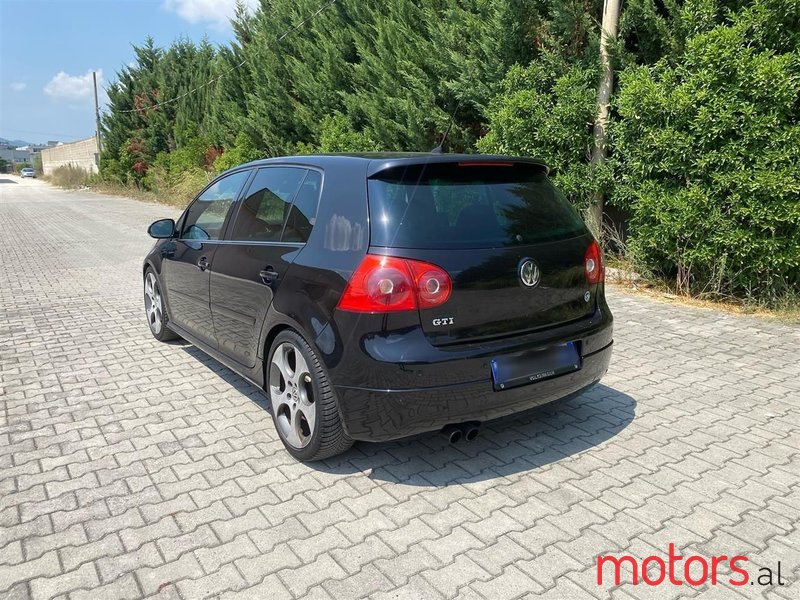 2007' Volkswagen Golf photo #4