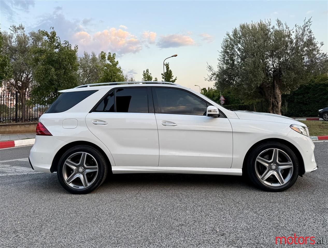 2016' Mercedes-Benz GLE 350 photo #4