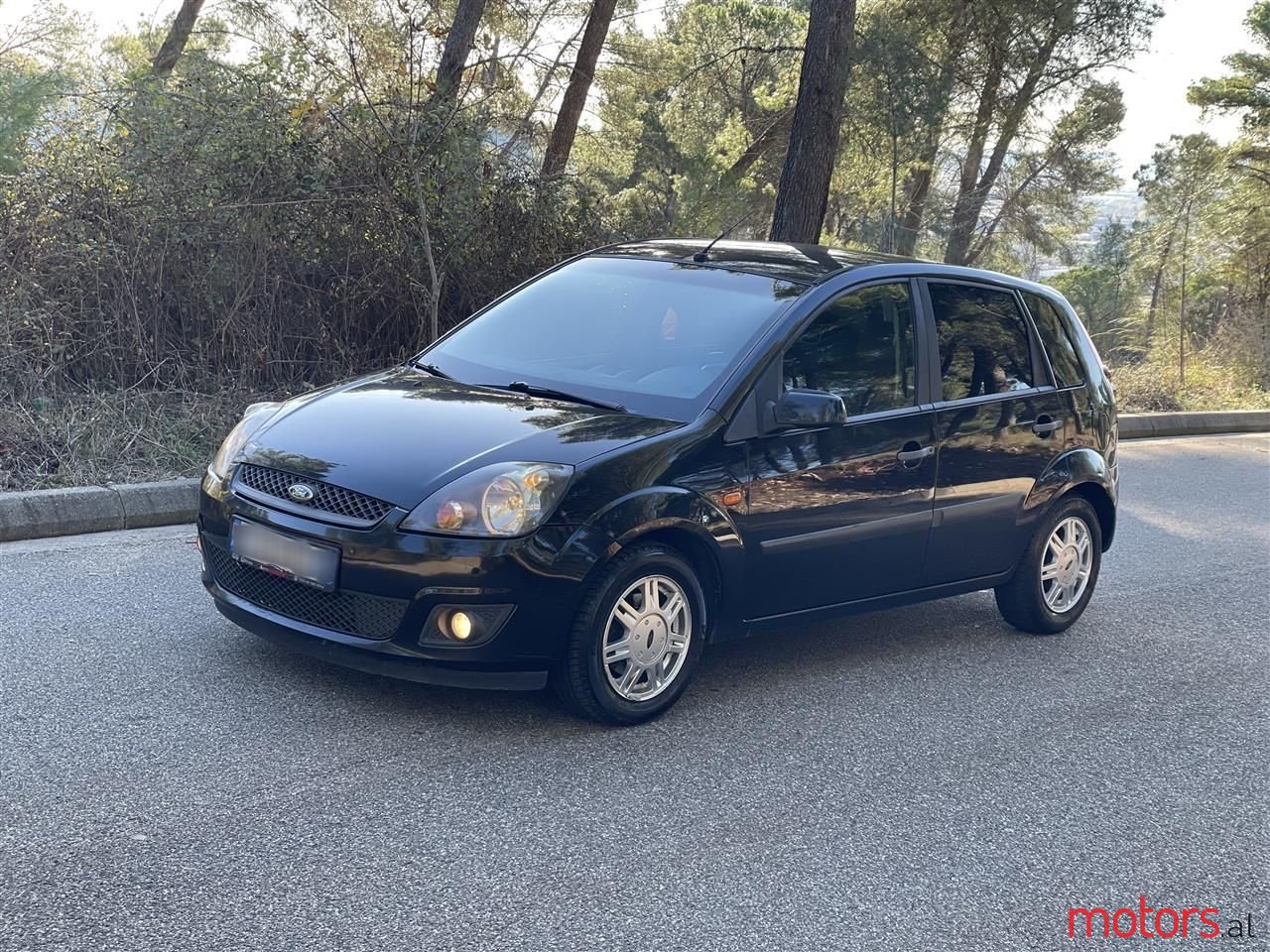 2006' Ford Fiesta photo #3