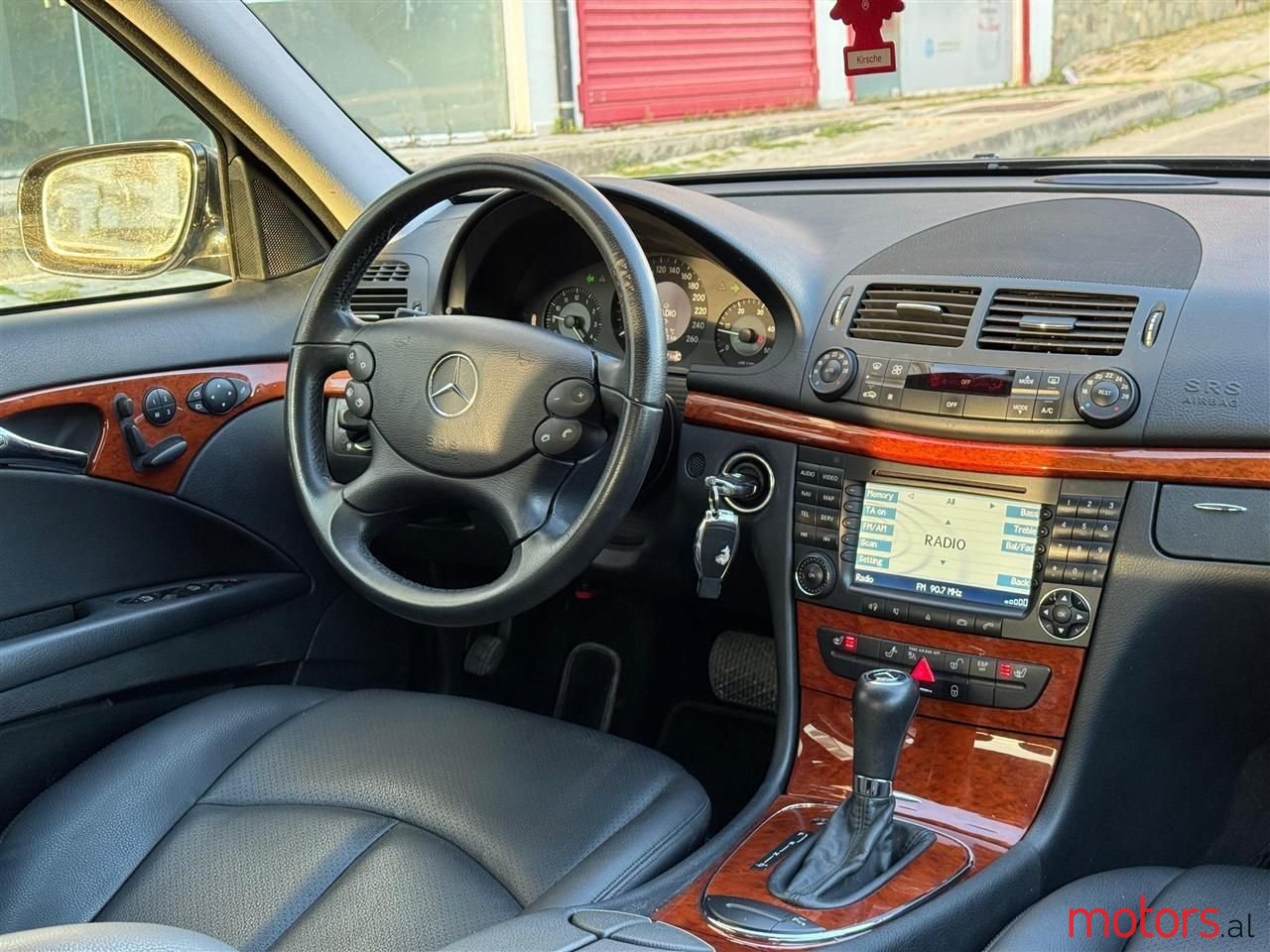 2007' Mercedes-Benz E 220 photo #6