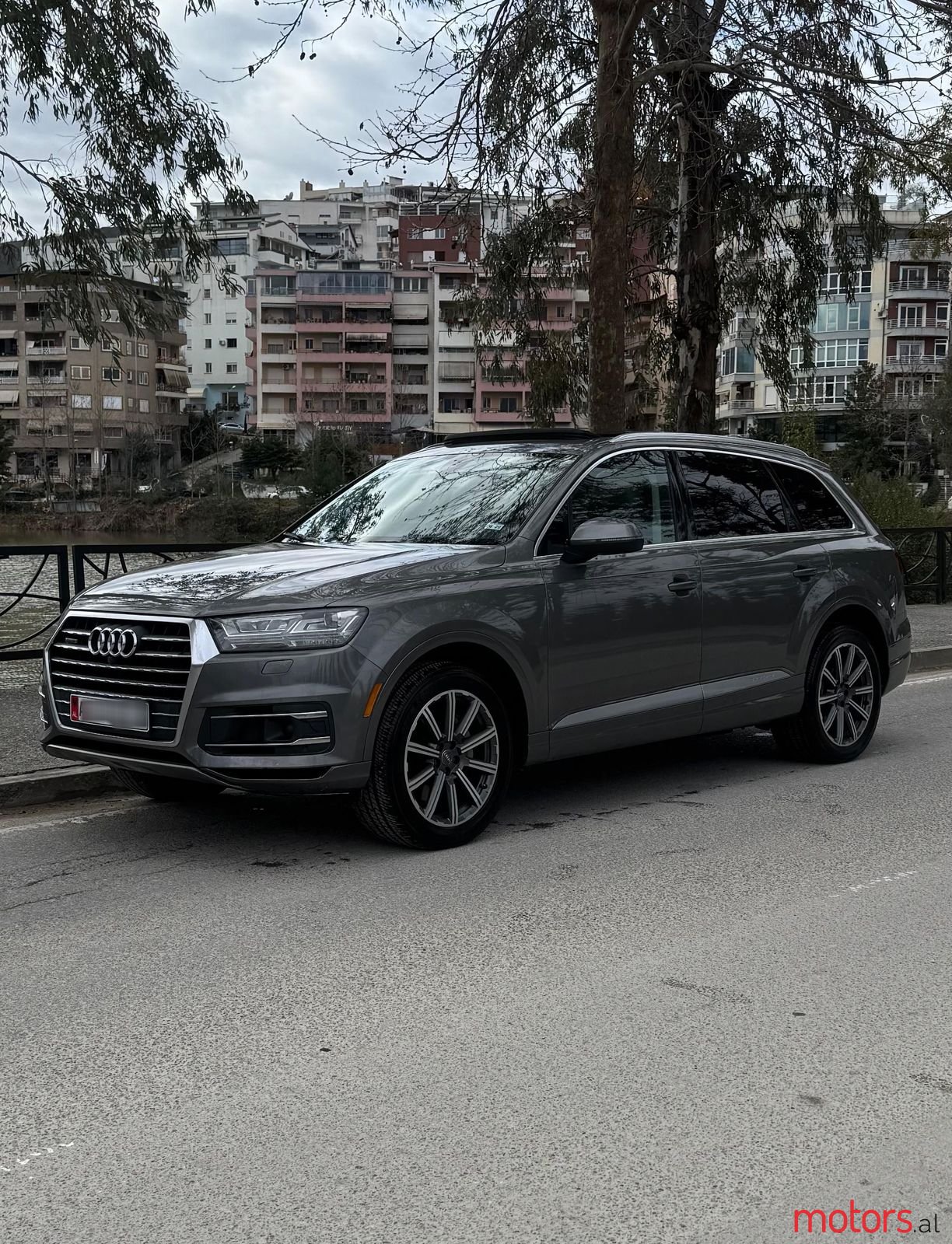 2017' Audi Q7 photo #1