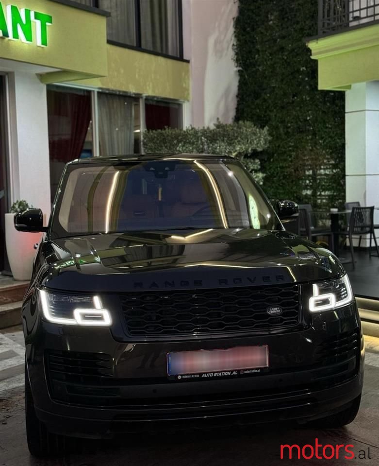 2020' Land Rover Range Rover photo #1