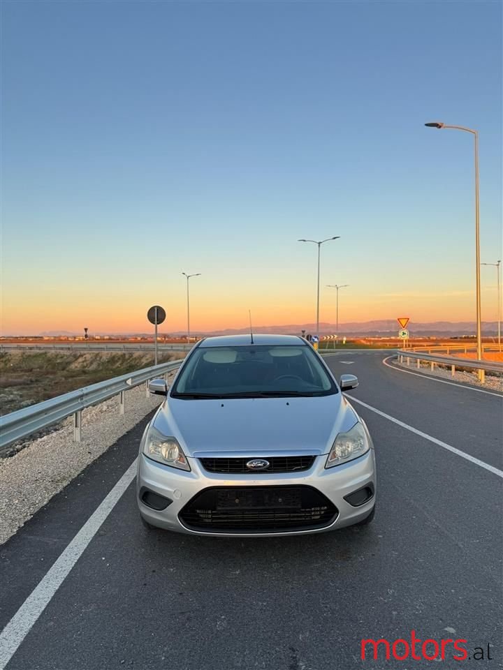 2009' Ford Focus photo #6