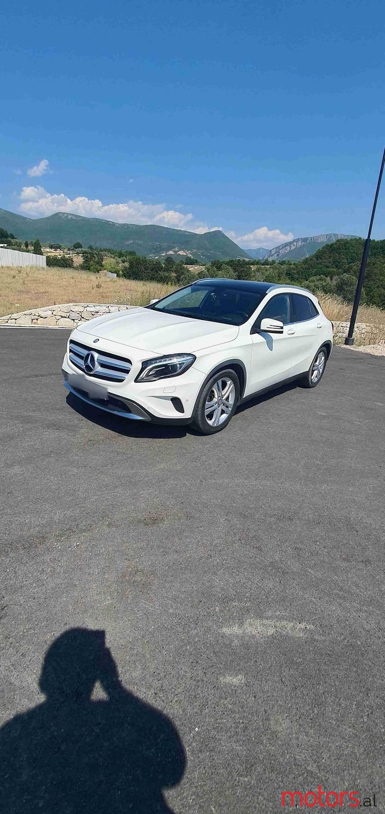 2015' Mercedes-Benz GLA 200 photo #1