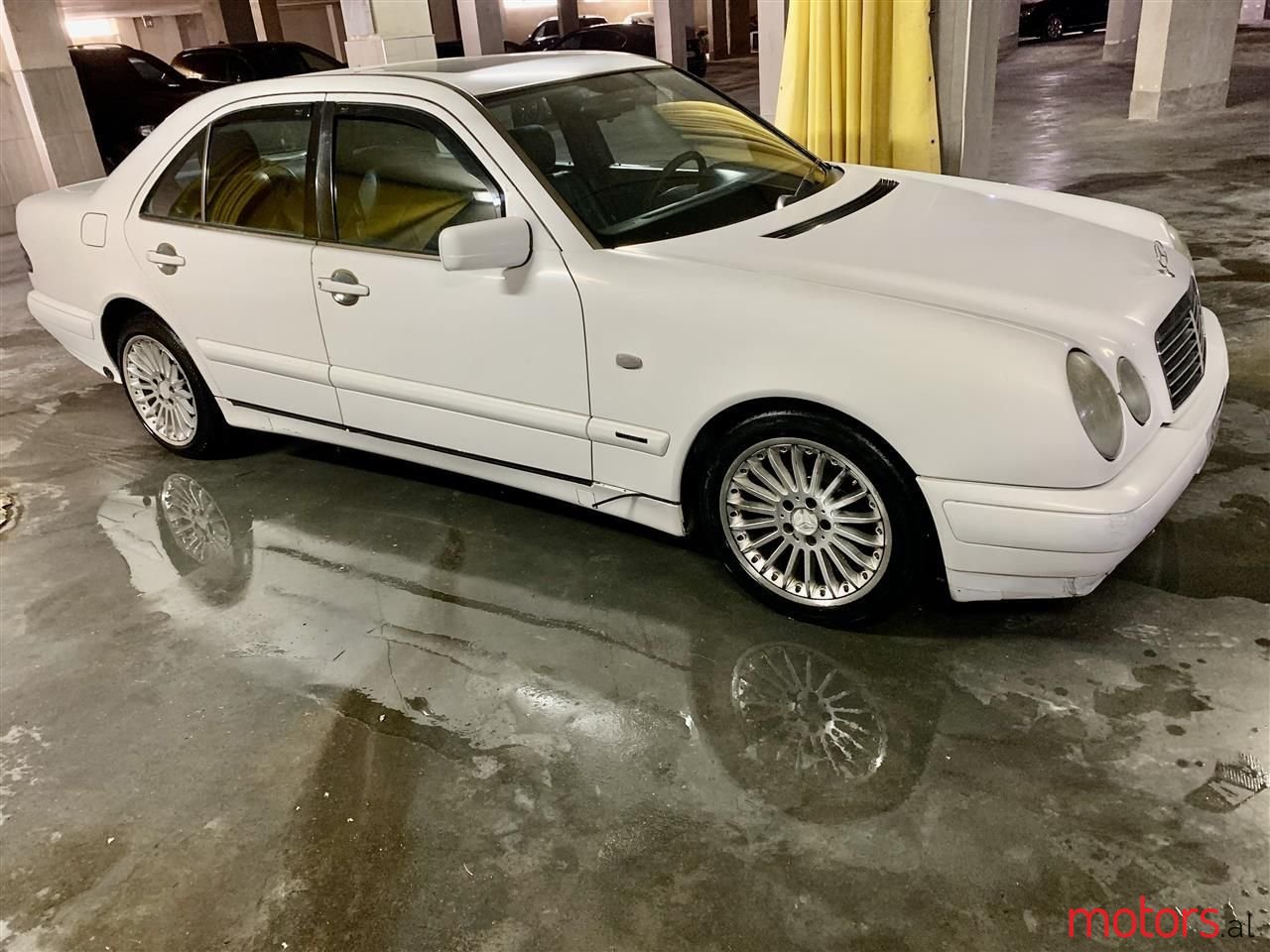 1998' Mercedes-Benz 200 photo #1