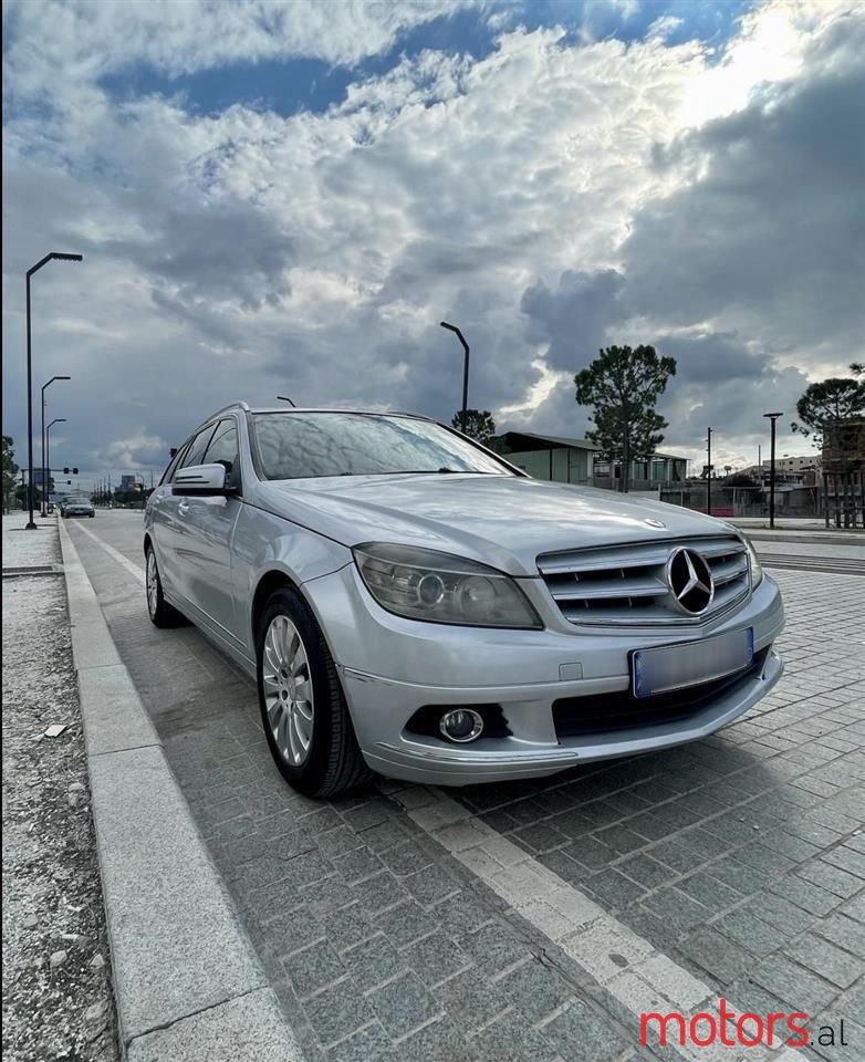 2010' Mercedes-Benz C 220 photo #5