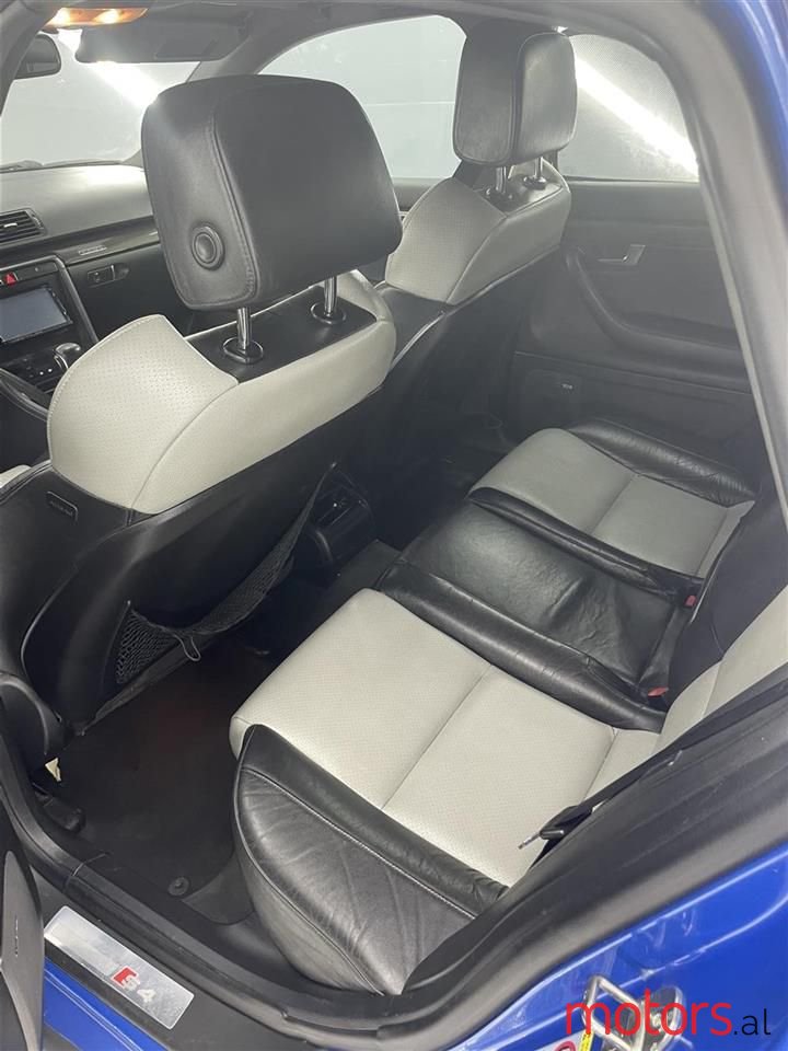 2006' Audi S4 photo #3