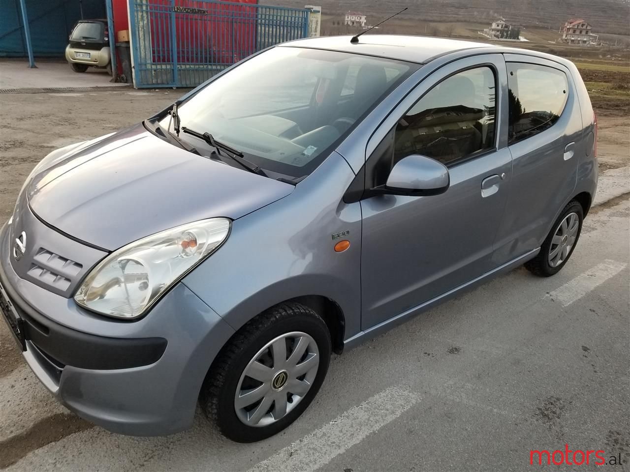 2010' Nissan Pixo photo #3