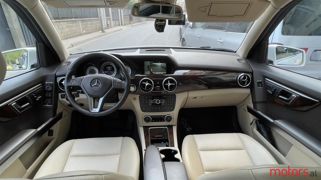 2014' Mercedes-Benz GLK 250 photo #4