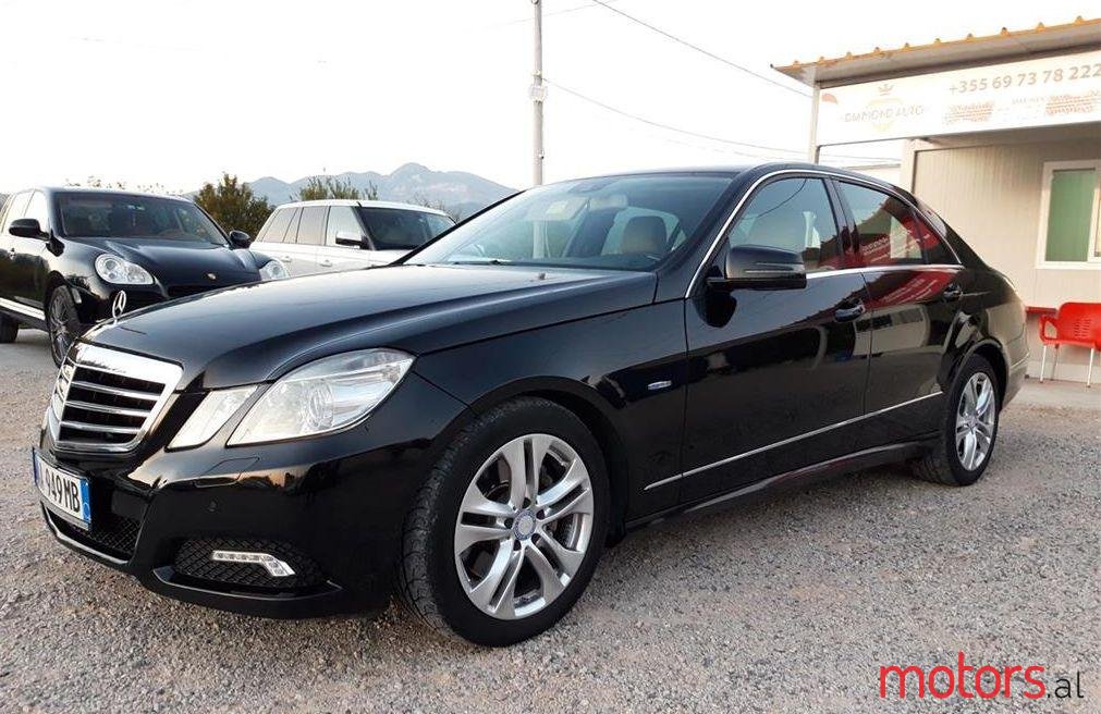 2010' Mercedes-Benz E 250 photo #1