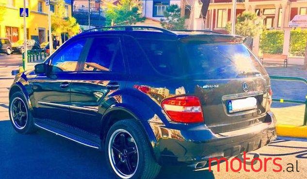 2007' Mercedes-Benz ML-Class photo #2