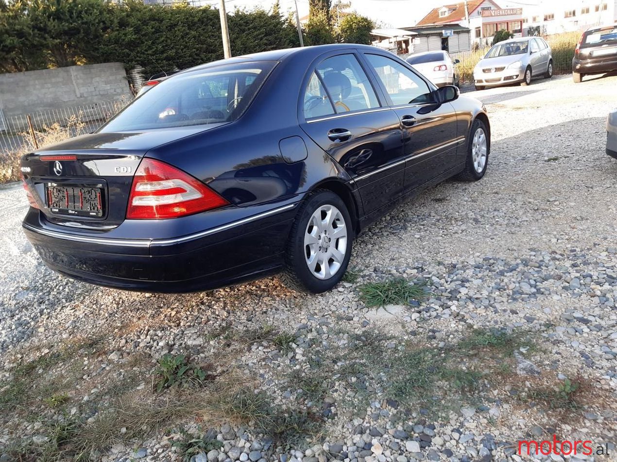 2005' Mercedes-Benz C 220 photo #1