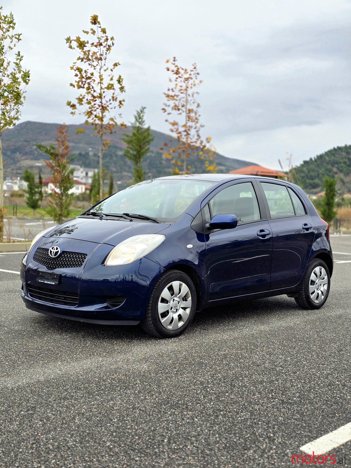 2007' Toyota Yaris photo #1