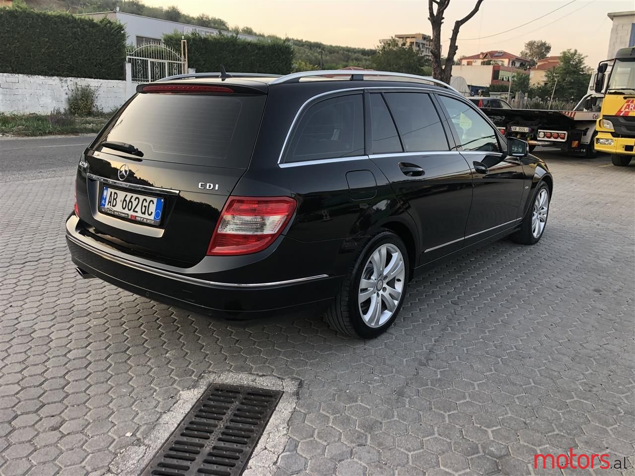 2009' Mercedes-Benz C 220 photo #3