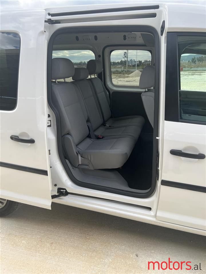 2009' Volkswagen Caddy photo #3