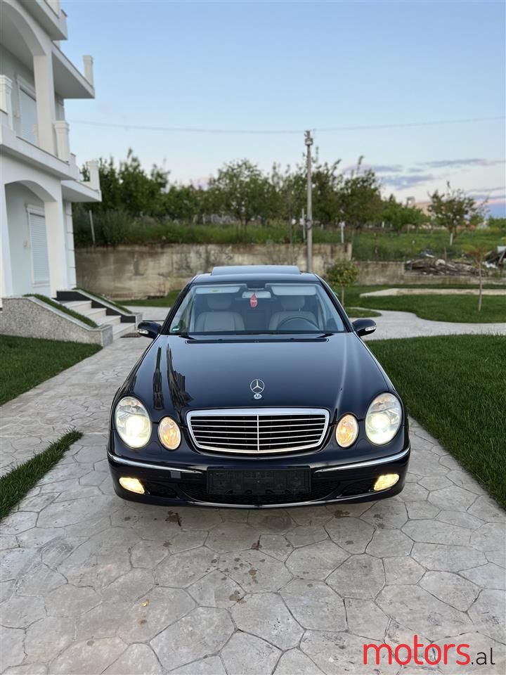 2006' Mercedes-Benz E 220 photo #5
