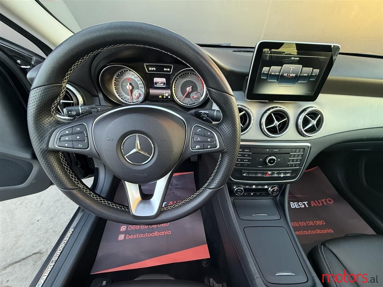 2016' Mercedes-Benz GLA 200 photo #6