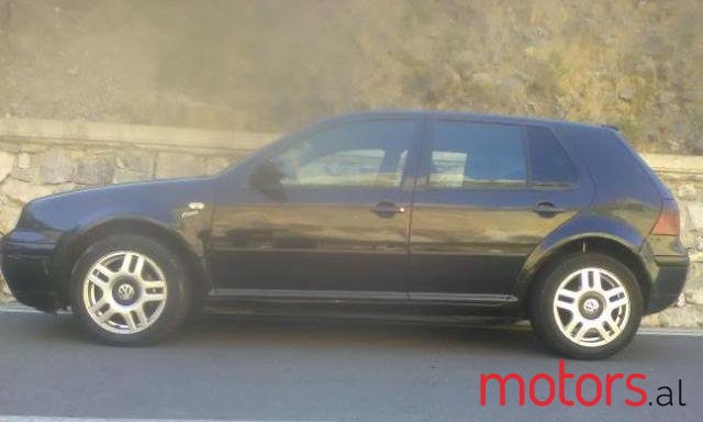 1999' Volkswagen Golf photo #1