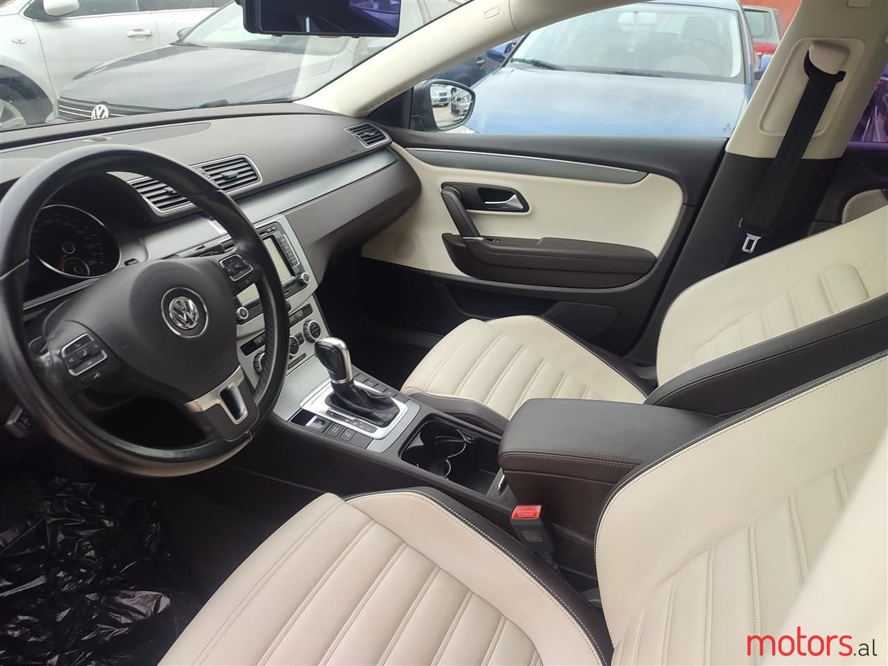 2013' Volkswagen photo #5