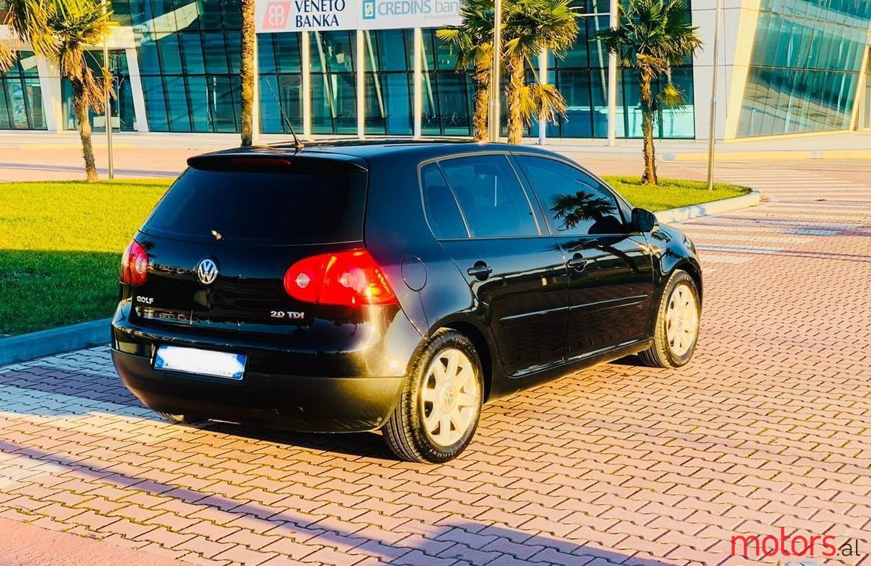 2006' Volkswagen Golf photo #1