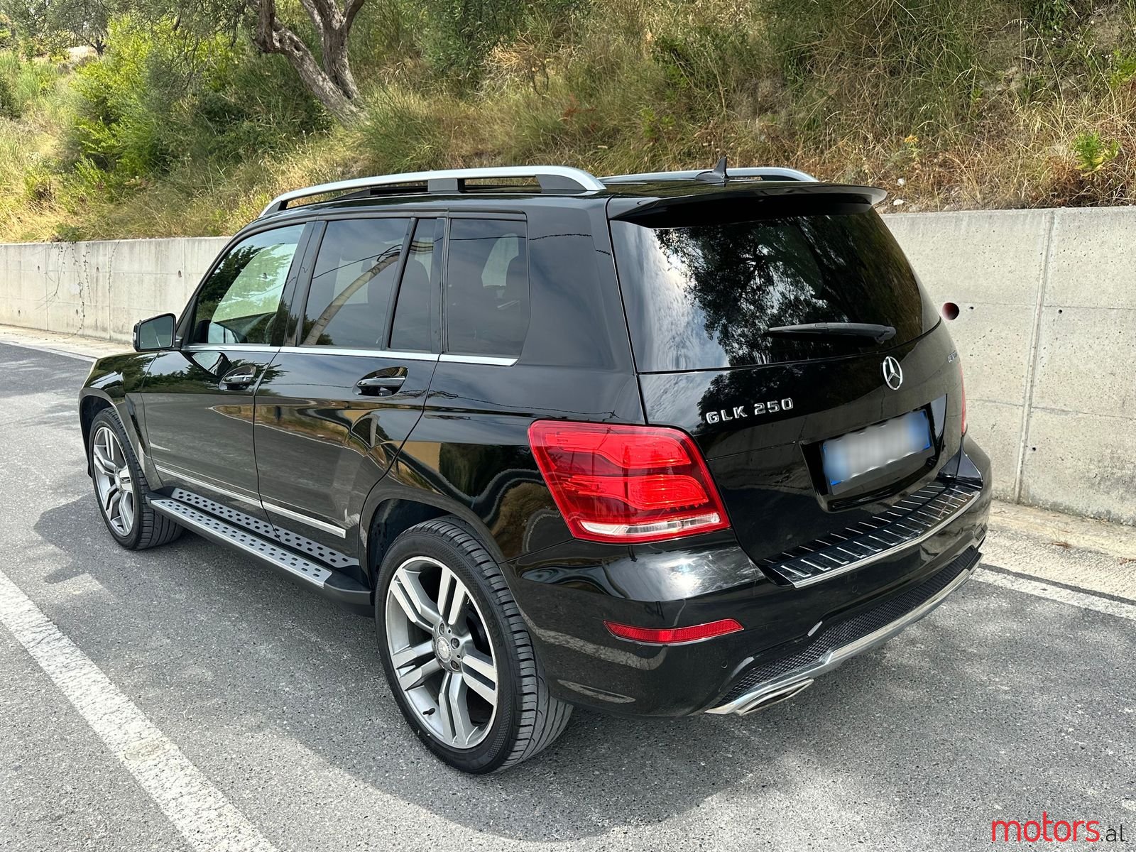 2015' Mercedes-Benz GLK 250 photo #6
