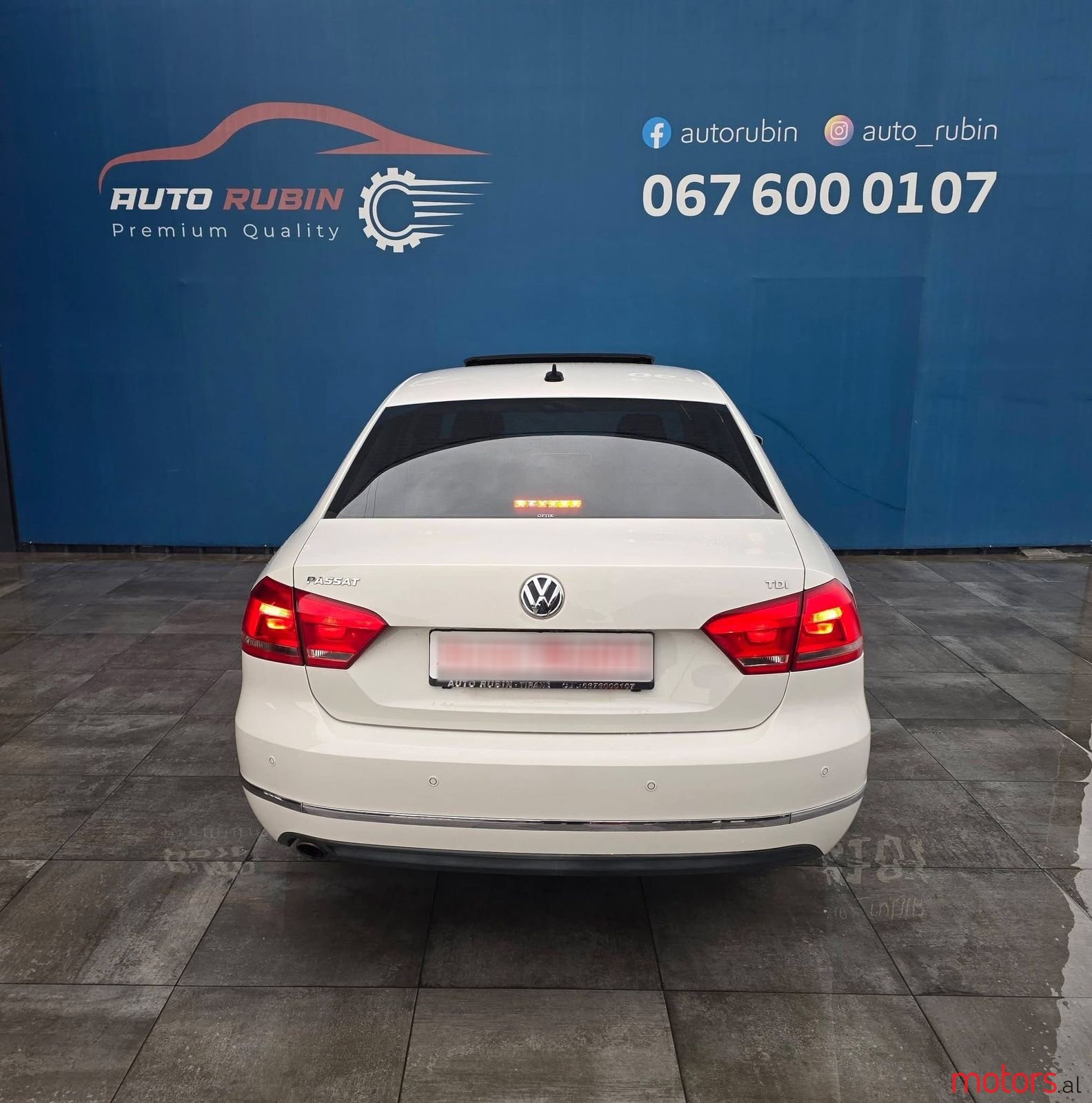 2014' Volkswagen Passat photo #5