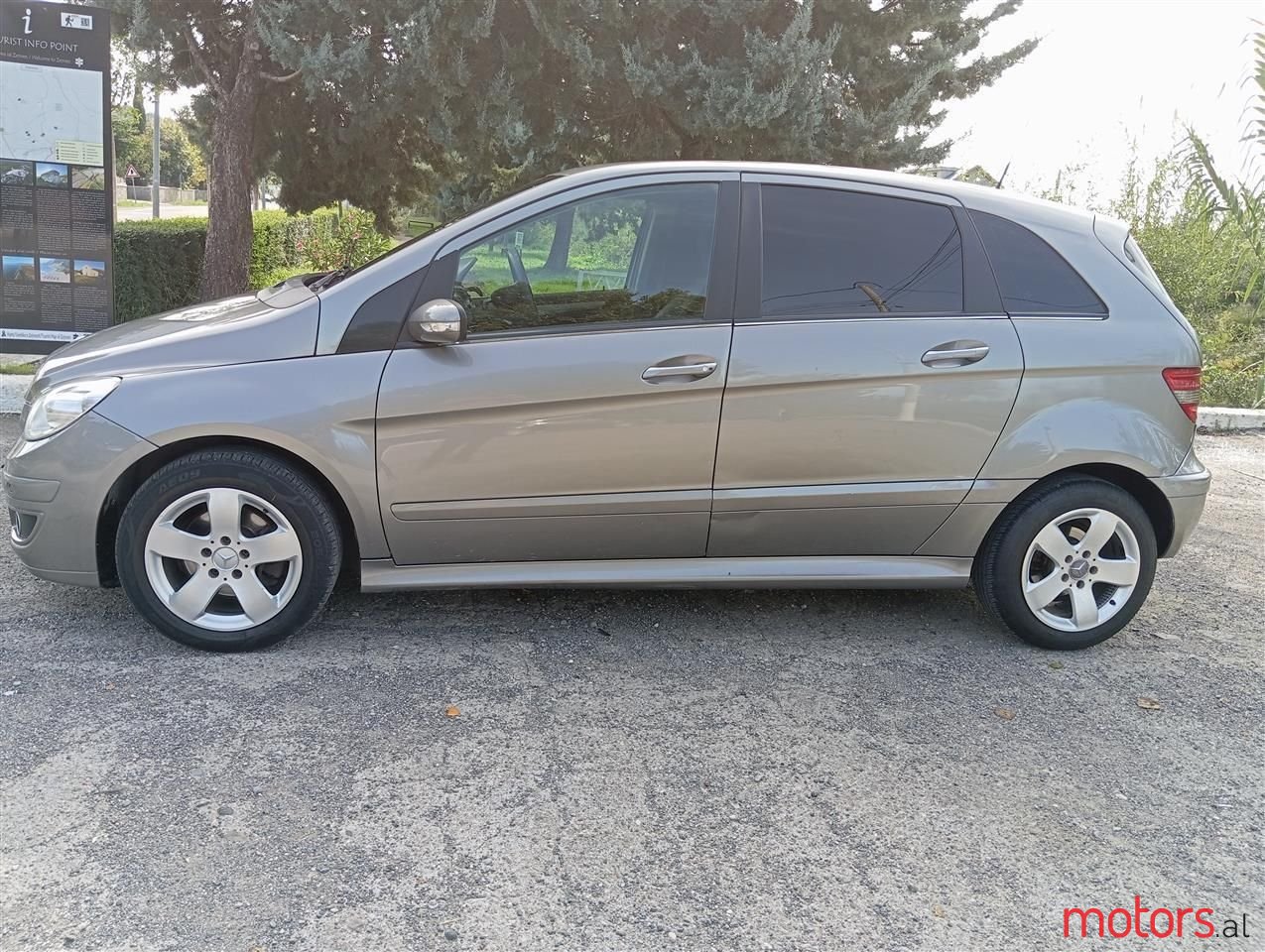 2008' Mercedes-Benz B 200 photo #6