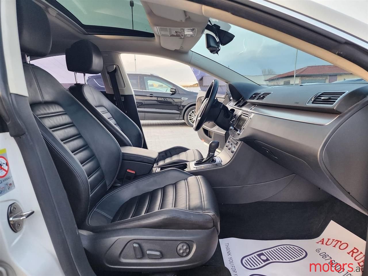 2014' Volkswagen Passat photo #6