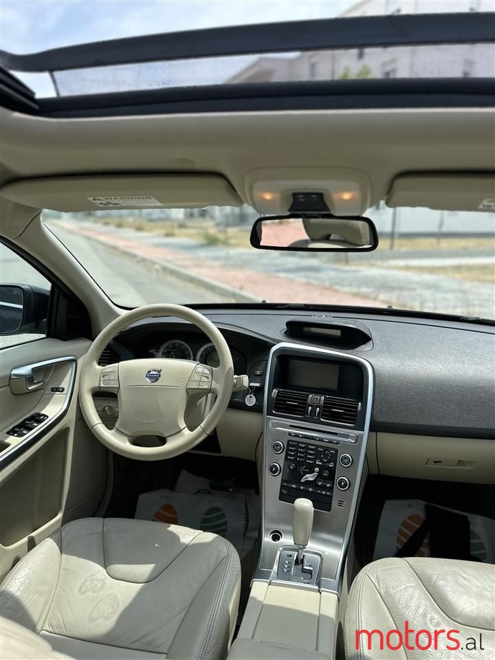 2010' Volvo Xc 60 photo #4