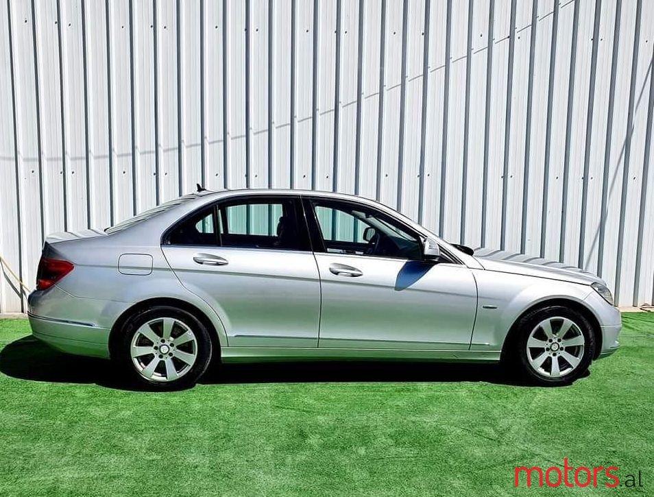 2008' Mercedes-Benz C 220 photo #1