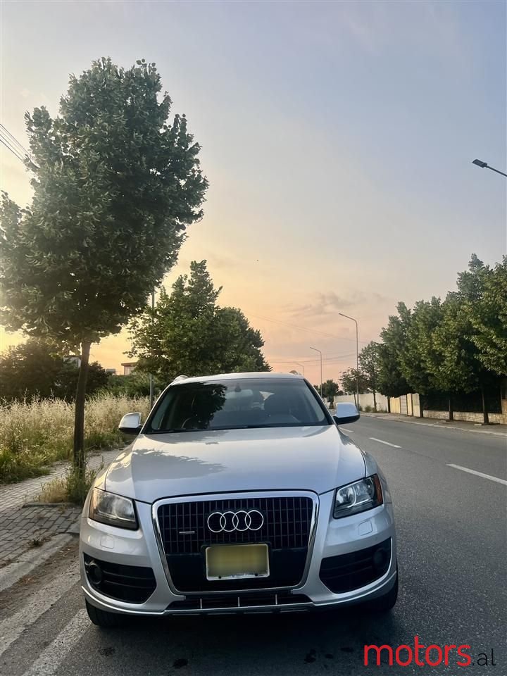 2012' Audi Q5 photo #5