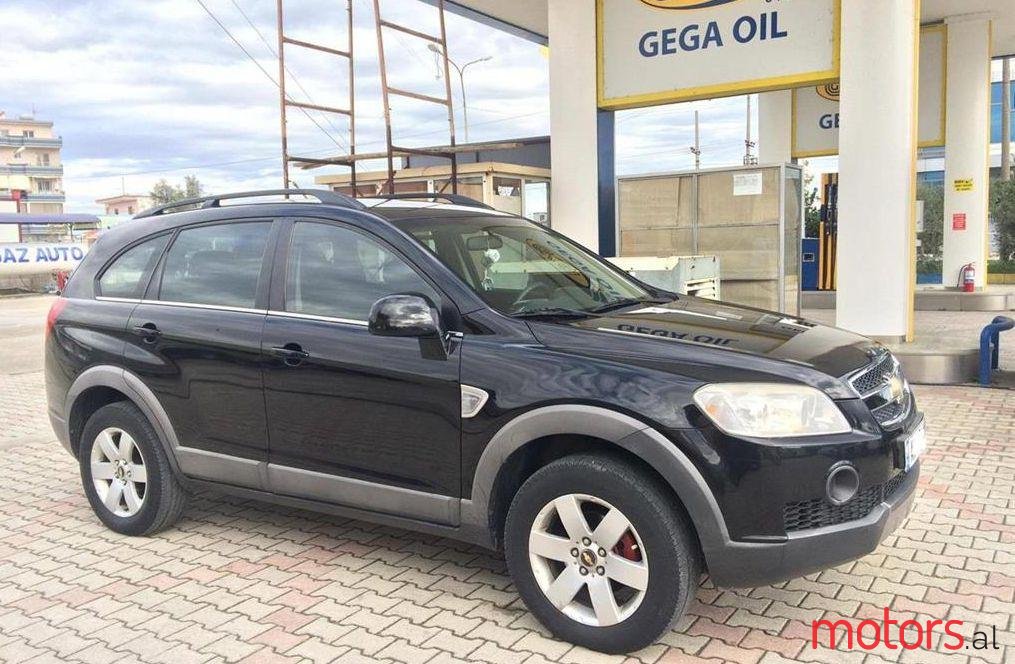 2007' Chevrolet Captiva photo #1