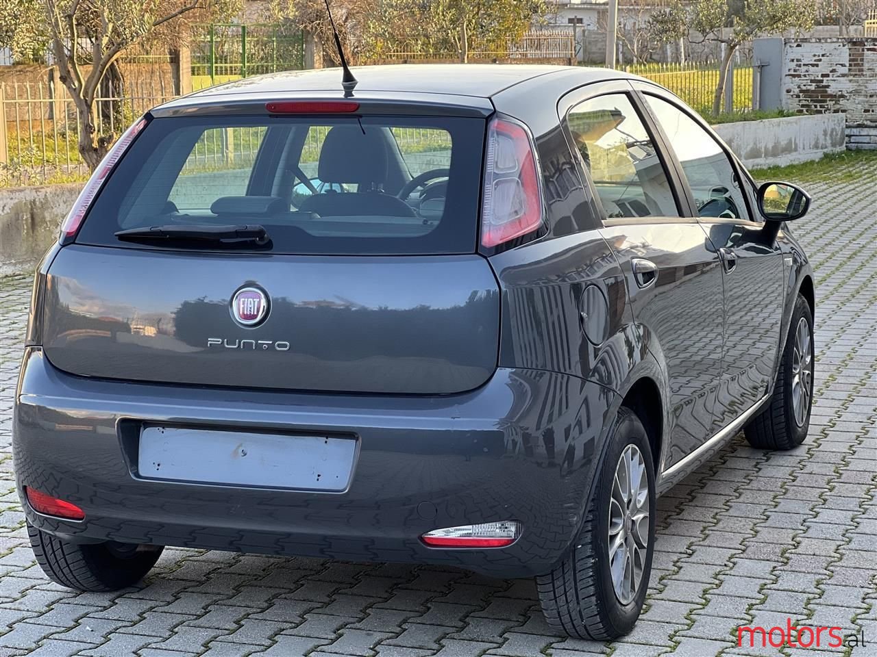2012' Fiat Grande Punto photo #3