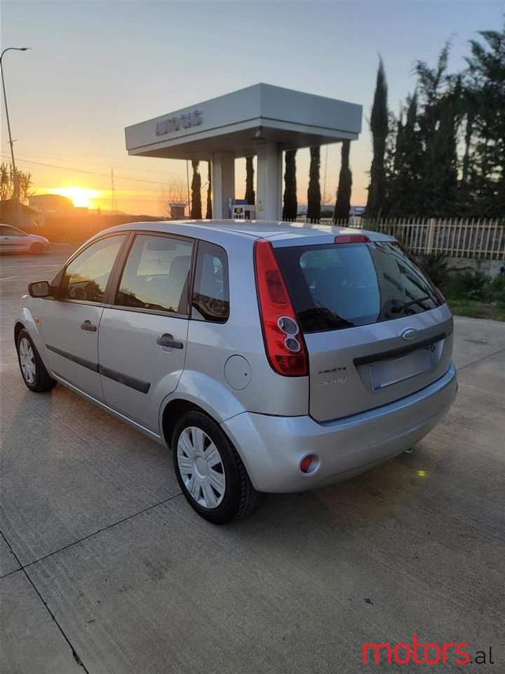 2006' Ford Fiesta photo #1