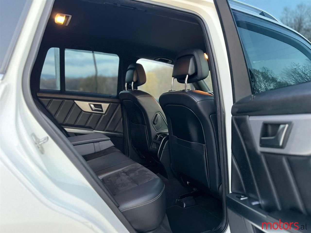 2013' Mercedes-Benz GLK 250 photo #4