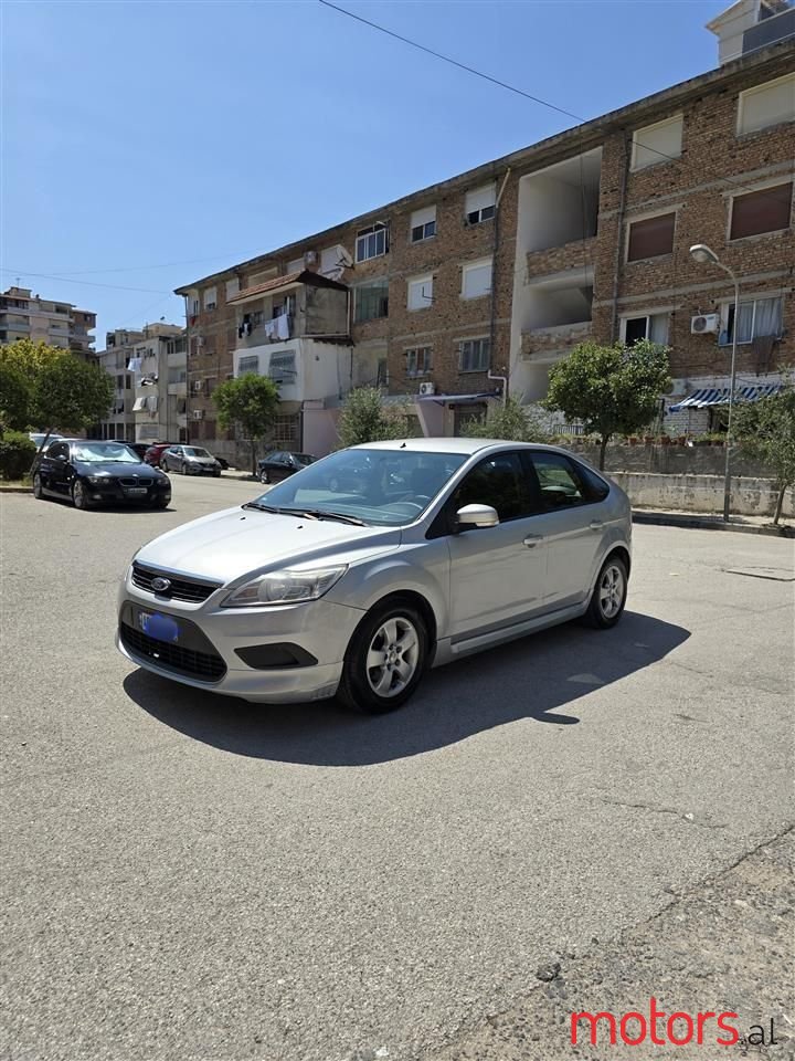 2009' Ford Focus photo #1