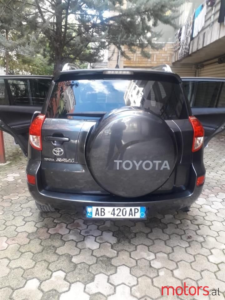 2007' Toyota RAV4 photo #2